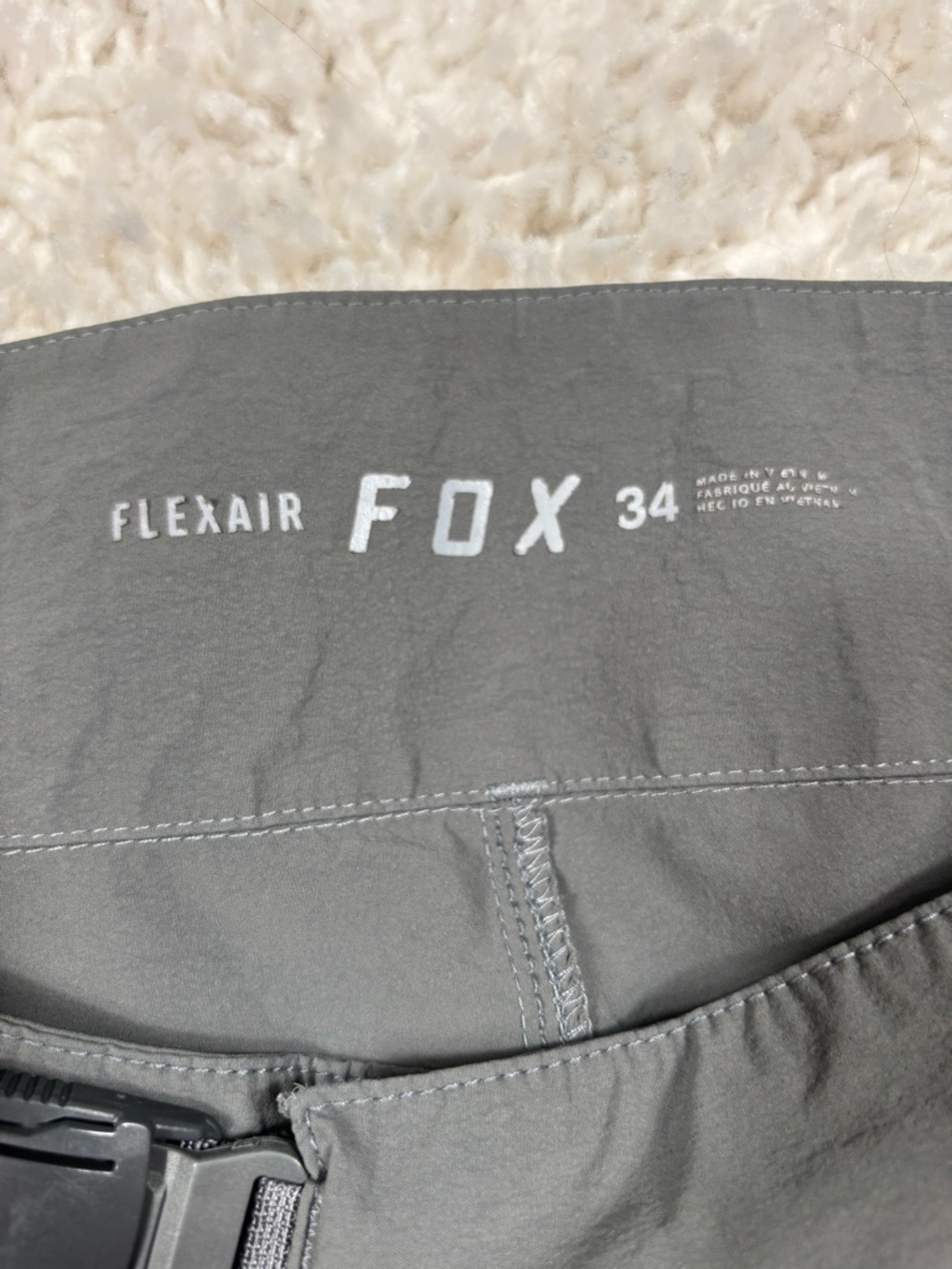 Fox Racing Flexair Men’s Mountain Bike Shorts Gray Size 34 MTB Cycling - Picture 5 of 14